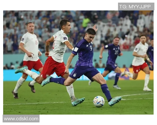 世界杯精彩对决巴黎圣日耳曼大胜马竞神奇扑救引发全场热议与转会猜想