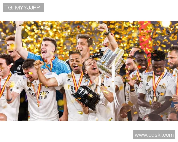 国王杯惊天冷门皇马狂胜利物浦4-0引发全场震惊