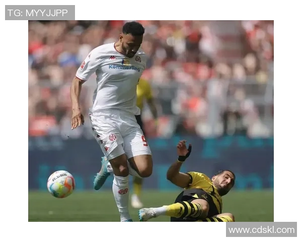 德甲惊天冷门阿森纳5-0狂胜多特蒙德全场沸腾绝杀瞬间令人难忘