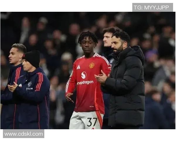 足总杯精彩对决曼联逆转波尔图全场沸腾转会传闻再起