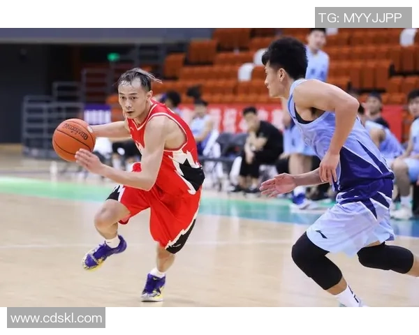 银川姚明亮的篮球梦想与奋斗历程：从地方小将到全国瞩目的明星运动员