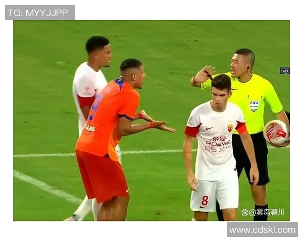 国王杯激战曼城大胜多特蒙德争议判罚引发全场热议