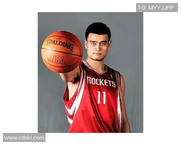 姚明胡子造型大揭秘，看看这位篮球巨星的独特魅力与风格变化