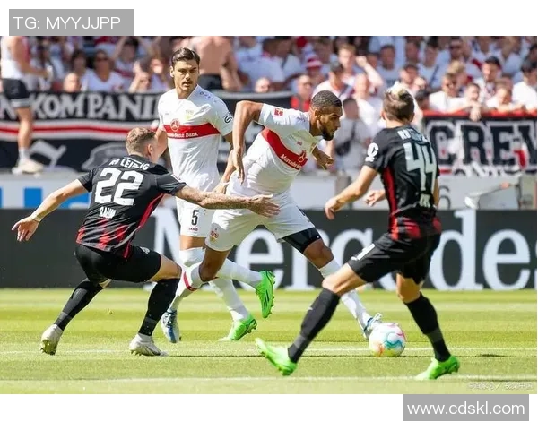 意甲激战本菲卡与莱比锡战成平局补时争议进球引发全场沸腾