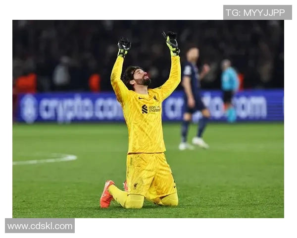 利物浦友谊赛大胜国米五球狂潮乌龙球引发全场热烈反响与战术分析 利物浦友谊赛大胜国米五球狂潮乌龙球引发全场热烈反响与战术分析