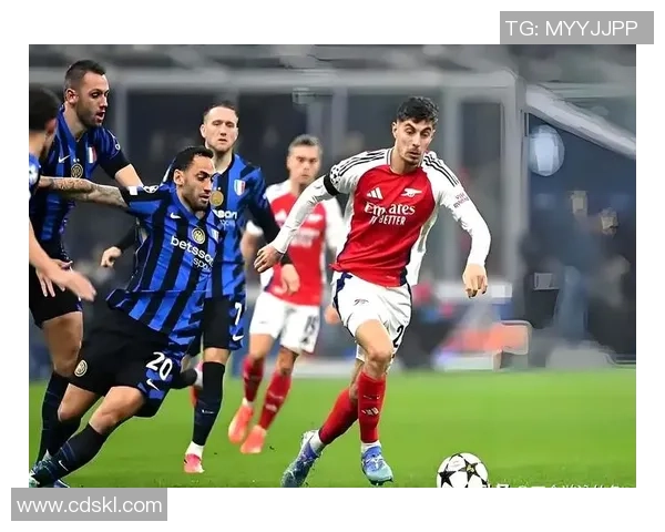 本菲卡逆转里昂上演惊天冷门全场欢呼声震天响