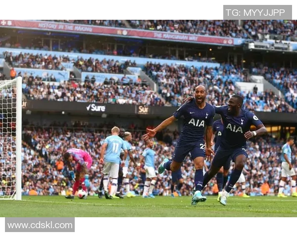 国王杯精彩对决切尔西绝杀热刺全场沸腾十大进球回顾 国王杯精彩对决切尔西绝杀热刺全场沸腾十大进球回顾