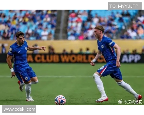 欧冠激战：那不勒斯绝杀切尔西全场沸腾回顾十大精彩进球瞬间