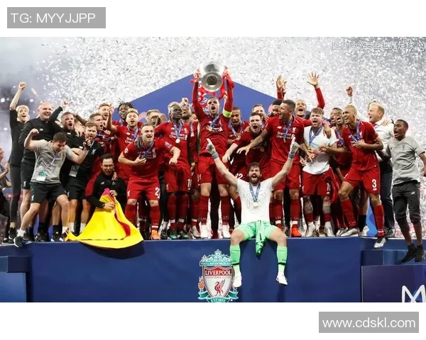 西甲赛场惊现冷门利物浦与尤文图斯鏖战至平局引发全场热议