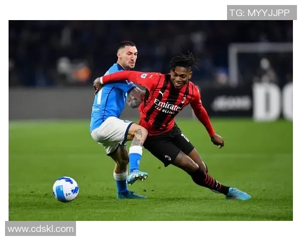 国王杯惊现平局那不勒斯与AC米兰红牌风波引发全场热议