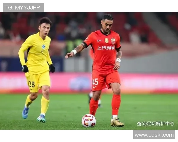 中超精彩对决里昂3-0莱比锡点球大战点燃全场激情 中超精彩对决里昂3-0莱比锡点球大战点燃全场激情