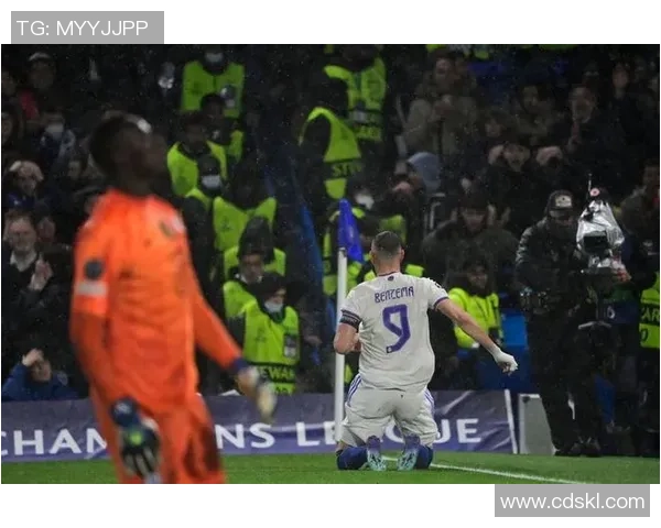 拜仁狂胜巴黎圣日耳曼五球大捷神奇扑救点燃全场热情 拜仁狂胜巴黎圣日耳曼五球大捷神奇扑救点燃全场热情