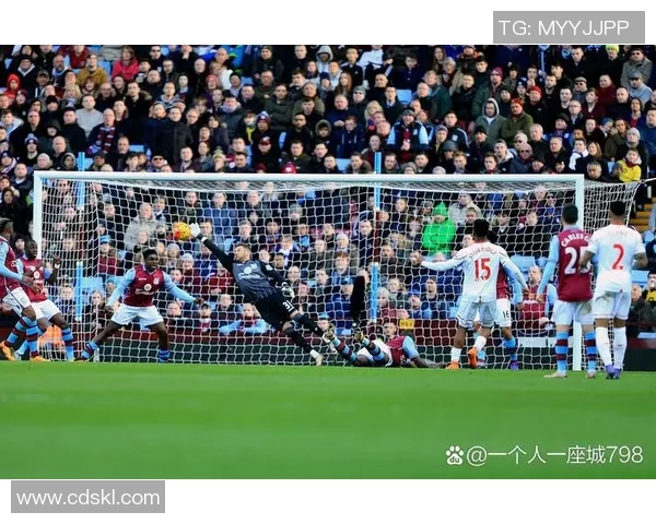 足总杯精彩对决巴萨逆转尤文图斯6-2全场沸腾补时进球引爆激情