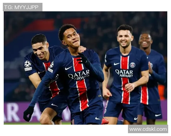 友谊赛国米与巴黎圣日耳曼战平神扑引发争议判罚引发热议