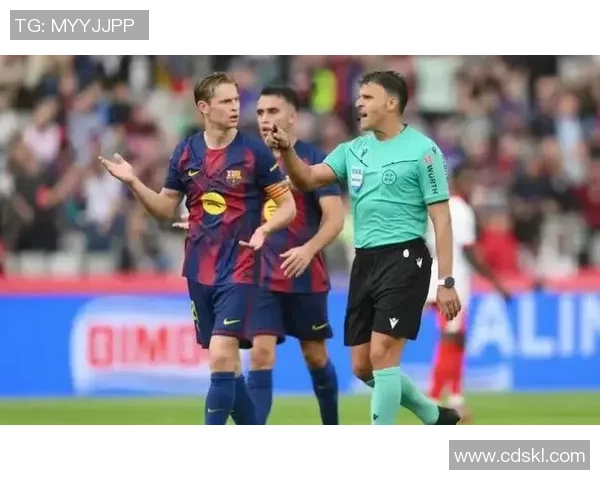 国王杯惊现冷门马竞与那不勒斯战成平局引发全场轰动