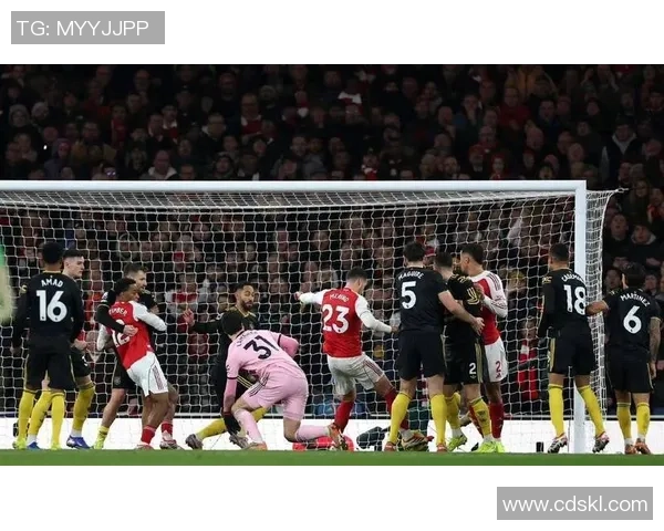 英超激战本菲卡5-0阿森纳争议判罚引发全场沸腾绝杀瞬间回顾 英超激战本菲卡5-0阿森纳争议判罚引发全场沸腾绝杀瞬间回顾