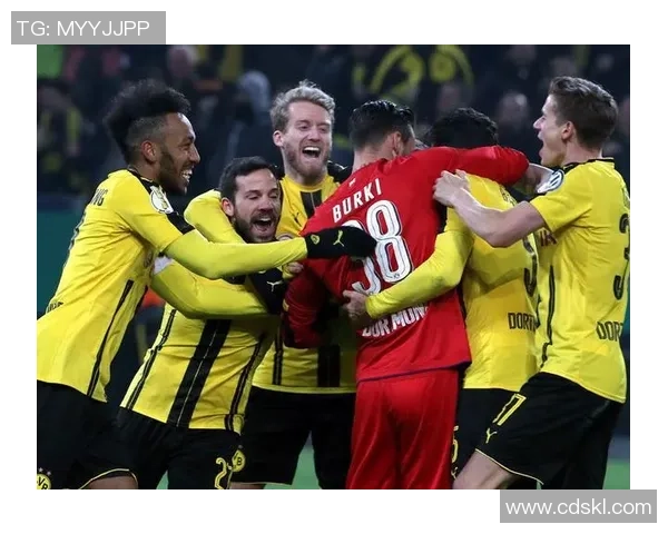 足总杯精彩对决多特蒙德大胜本菲卡全场沸腾补时进球引爆激情 足总杯精彩对决多特蒙德大胜本菲卡全场沸腾补时进球引爆激情