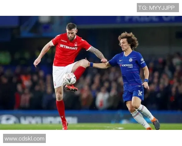 意甲激战切尔西险胜利物浦神奇扑救引发全场狂欢与转会热议