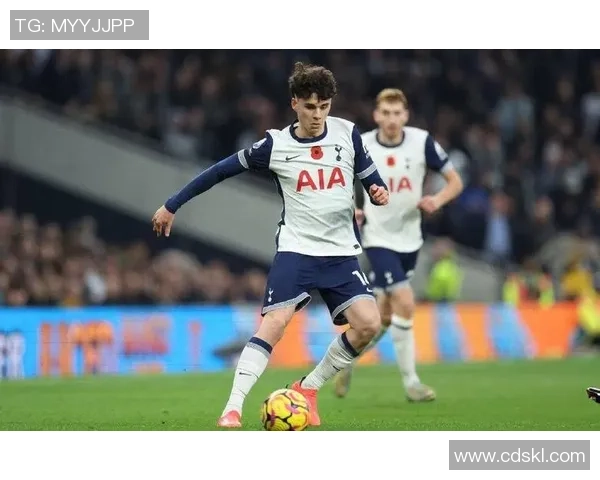 热刺逆转皇马友谊赛精彩瞬间引发转会传闻热潮 热刺逆转皇马友谊赛精彩瞬间引发转会传闻热潮